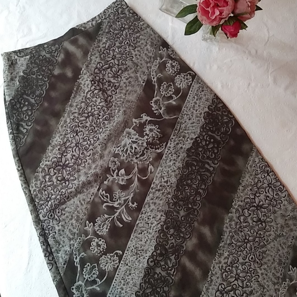 Elegant Maxi Skirt